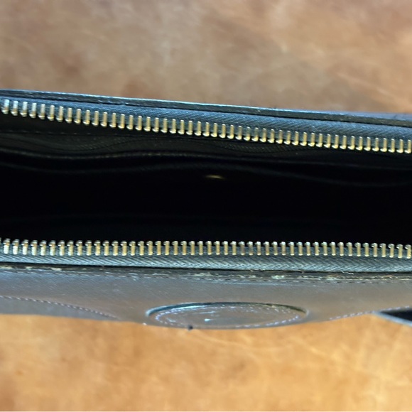 Dooney and Bourne shoulder bag - Picture 6 of 6